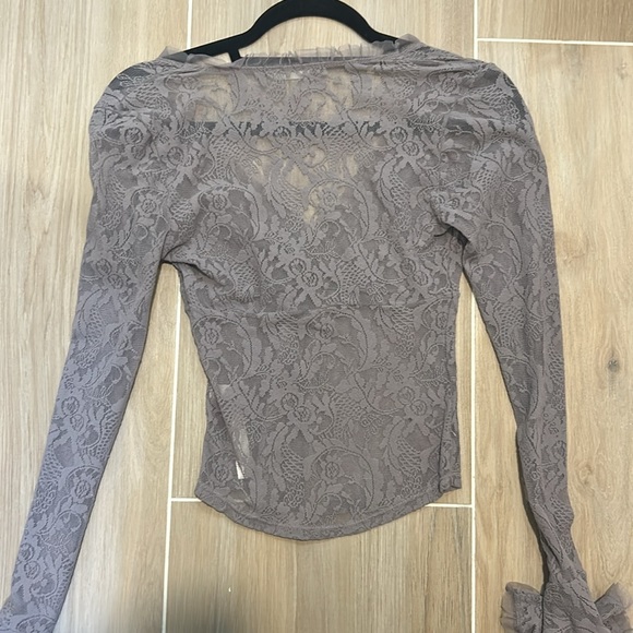 Purple Lace Deep V Long Sleeve Top - Picture 3 of 3